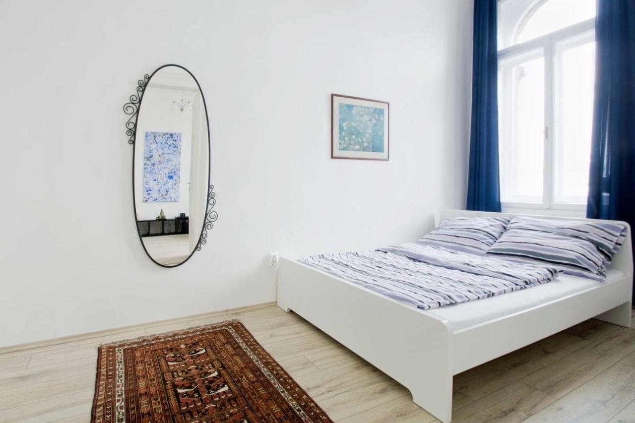 Apartment Andrassy Budapest Bagian luar foto